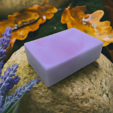 Savon à la lavande biologique infusé au lait de chèvre
